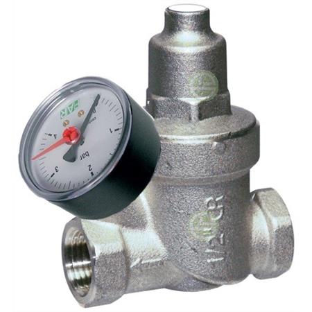 Редуктор давления Far 2871 3/4" ВР с манометром (2871-34) - предохранительная арматура для систем водоснабжения 2871-34